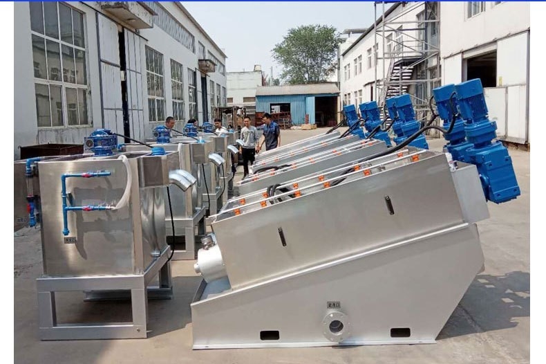 Spot Screw Press Dewatering Equipment Machine System With Activated Sludge Process